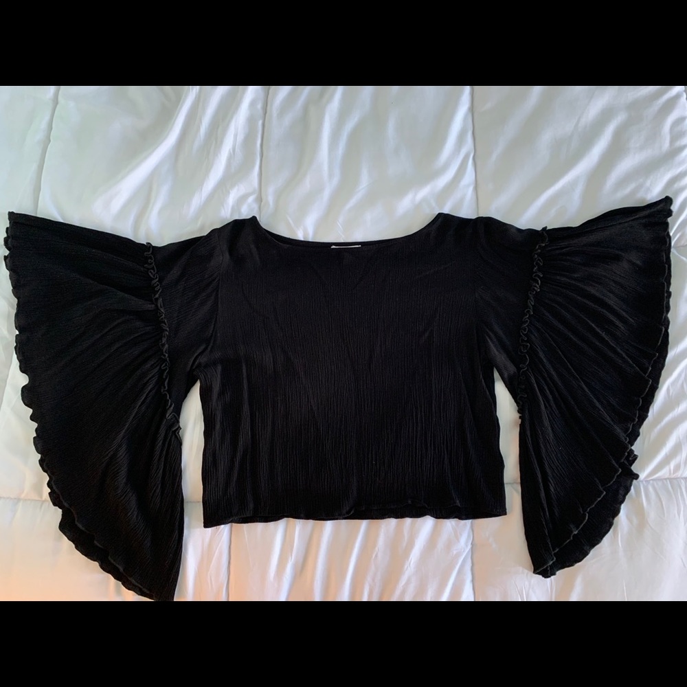 Butterfly sleeve top